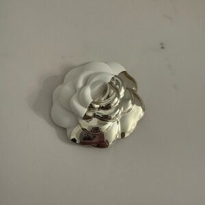 CHANEL CAMELLIA BROOCH WHITE SILVER